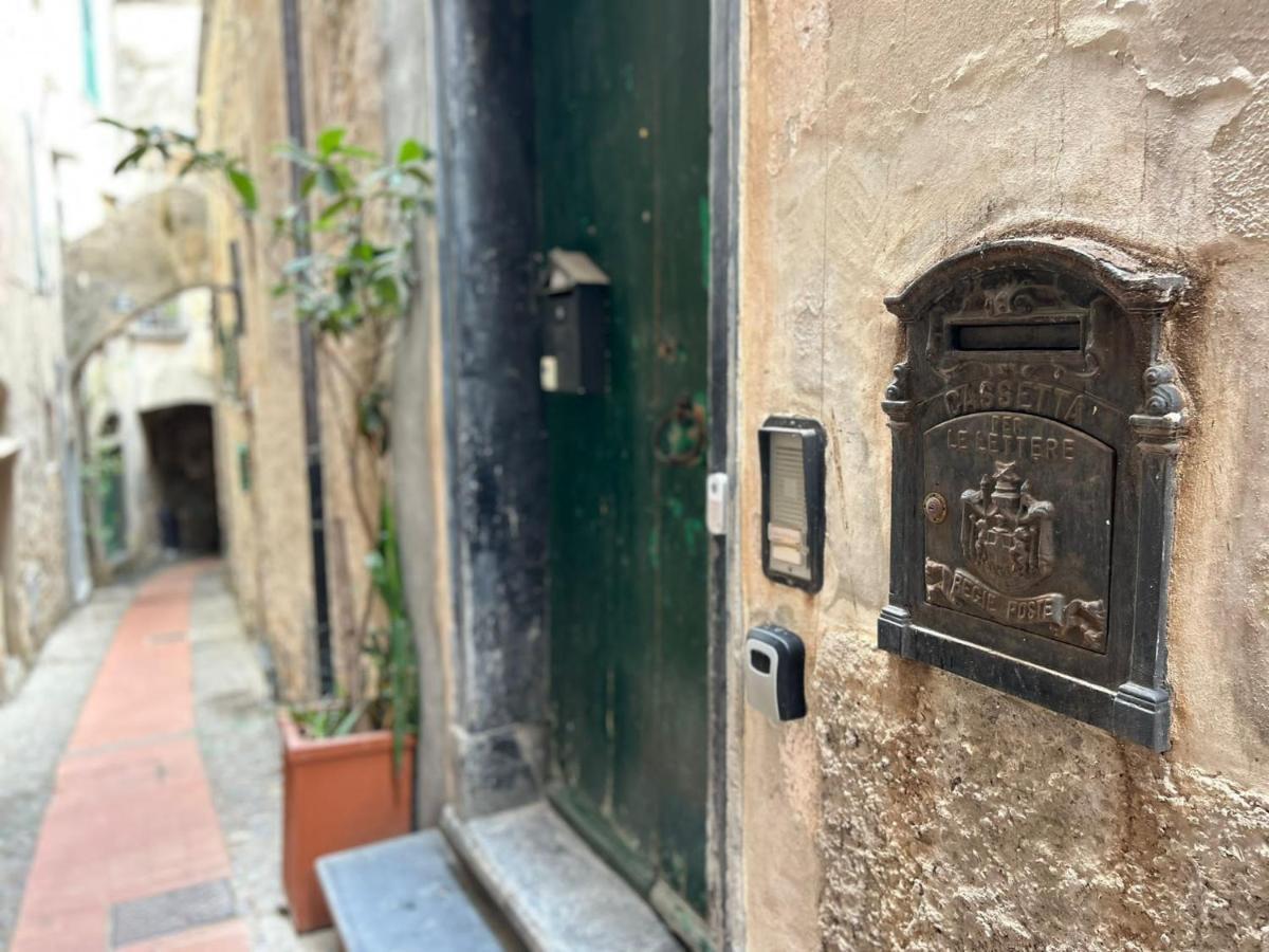 La Finestra Sul Borgo Cervo Exterior foto